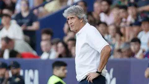 Pellegrini, molesto: "Si digo que falta un jugador y el jugador no está..." Pellegrini, molesto: "Si digo que falta un jugador y el jugador no está..."