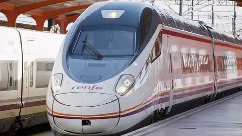Renfe acerca el tren a los ciudadanos con visitas, jornadas de puertas abiertas y una yincana Renfe acerca el tren a los ciudadanos con visitas, jornadas de puertas abiertas y una yincana