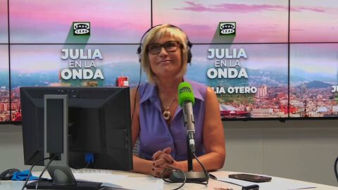 Julia Otero: "Vivimos en un mundo daltónico, no para los colores, pero sí para la verdad y la mentira" Julia Otero: "Vivimos en un mundo daltónico, no para los colores, pero sí para la verdad y la mentira"
