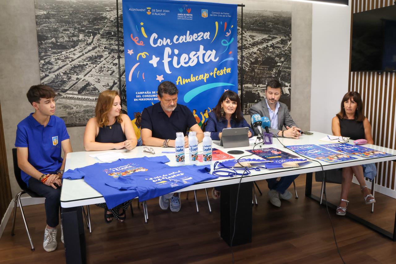 Sant Joan d'Alacant diseña una campaña de prevención del consumo de alcohol entre los menores Sant Joan d'Alacant diseña una campaña de prevención del consumo de alcohol entre los menores