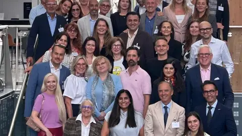 El Dr. Fernando Urdiales en la Cumbre Internacional de Múnich sobre Complicaciones con Ácido Hialurónico El Dr. Fernando Urdiales en la Cumbre Internacional de Múnich sobre Complicaciones con Ácido Hialurónico