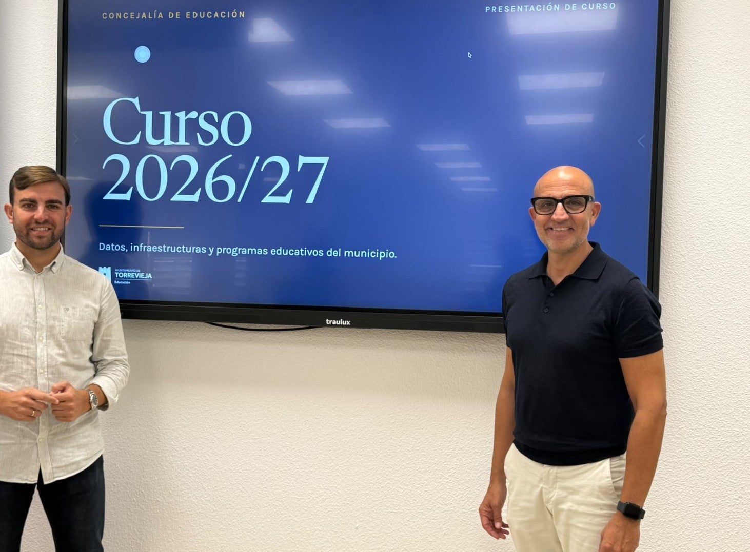 Torrevieja inicia el nuevo curso escolar con 17.000 estudiantes y una decena de programas educativos municipales Torrevieja inicia el nuevo curso escolar con 17.000 estudiantes y una decena de programas educativos municipales