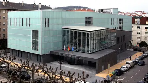 Palacio de Justicia de Torrelavega Palacio de Justicia de Torrelavega