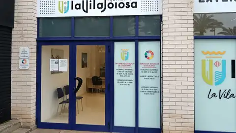 Villajoyosa amplía el servicio de atención y citas de Servicios Sociales a la Cala Villajoyosa amplía el servicio de atención y citas de Servicios Sociales a la Cala