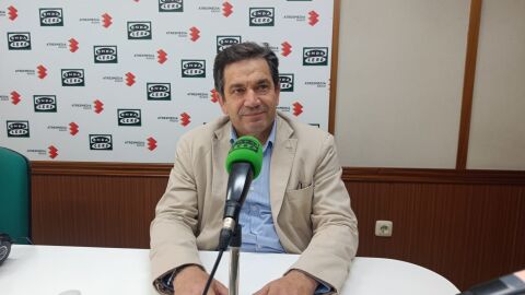 Miguel Ángel Valverde en los estudios de Onda Cero Ciudad Real Miguel Ángel Valverde en los estudios de Onda Cero Ciudad Real