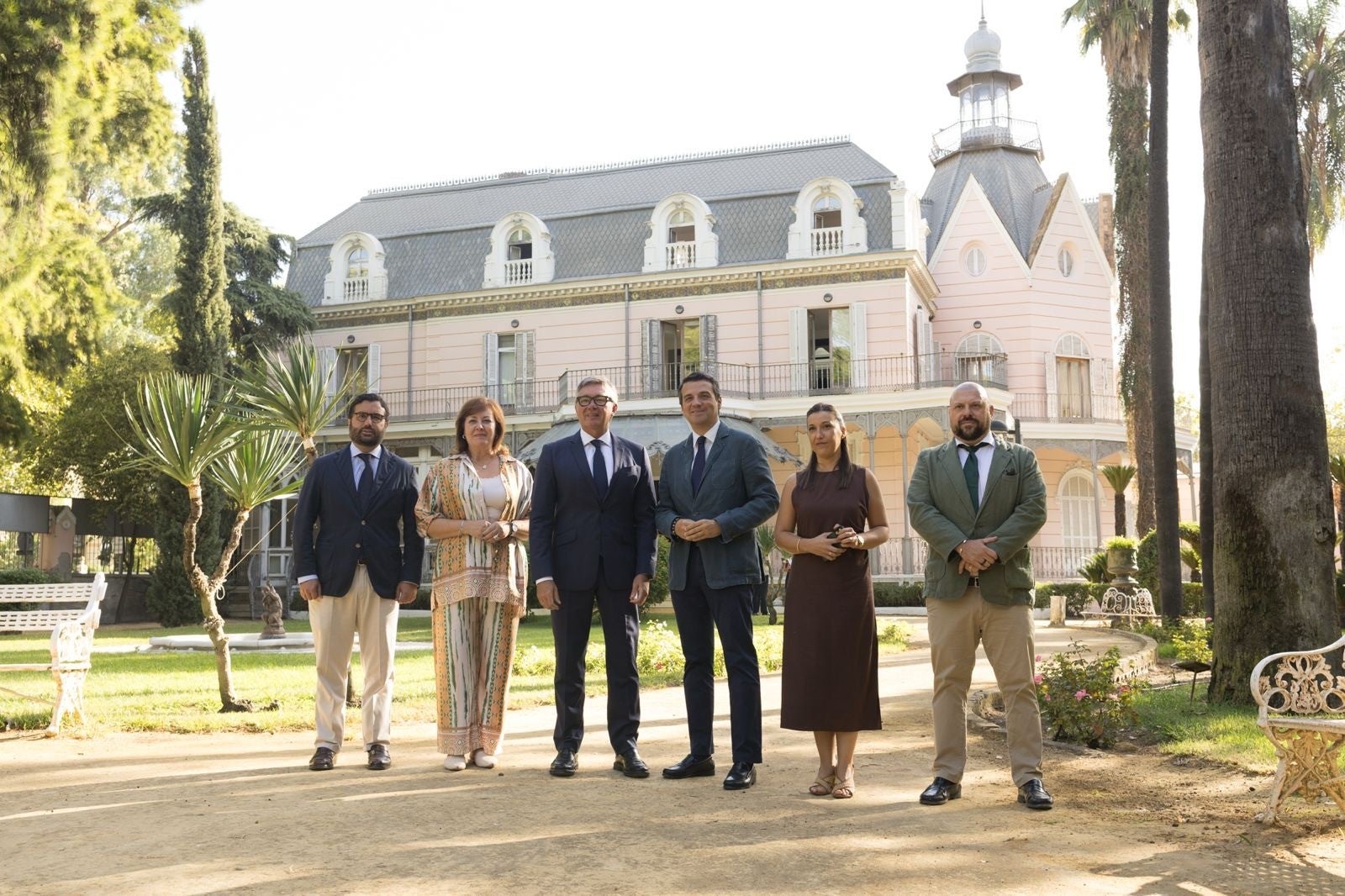 El presidente de la FAMP se reúne con el vicepresidente segundo de la Junta, responsable de Administración Local El presidente de la FAMP se reúne con el vicepresidente segundo de la Junta, responsable de Administración Local