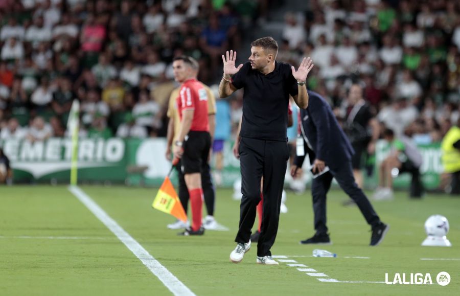 El Elche busca la primera victoria en una noche especial para el Martínez Valero El Elche busca la primera victoria en una noche especial para el Martínez Valero
