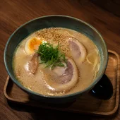 TA-KUMI recupera su ramen artesanal para la temporada de otoño TA-KUMI recupera su ramen artesanal para la temporada de otoño