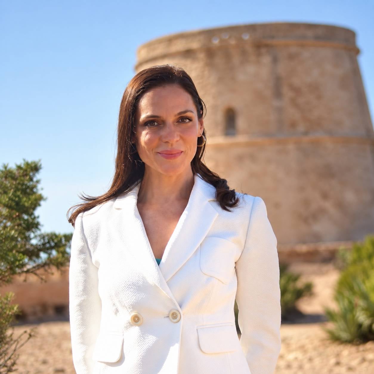 Eva Ruiz: "El turista tiene que respetar Sant Josep y eso pasa por promocionar nuestra identidad, nuestro patrimonio y nuestras tradiciones" Eva Ruiz: "El turista tiene que respetar Sant Josep y eso pasa por promocionar nuestra identidad, nuestro patrimonio y nuestras tradiciones"