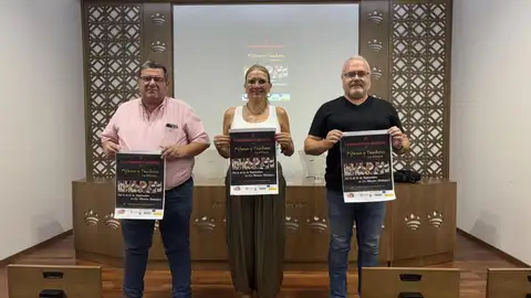 Medio centenar músicos de España y Portugal se citan en el II Campamento Musical de Pífanos y Tambores de La Albuera Medio centenar músicos de España y Portugal se citan en el II Campamento Musical de Pífanos y Tambores de La Albuera