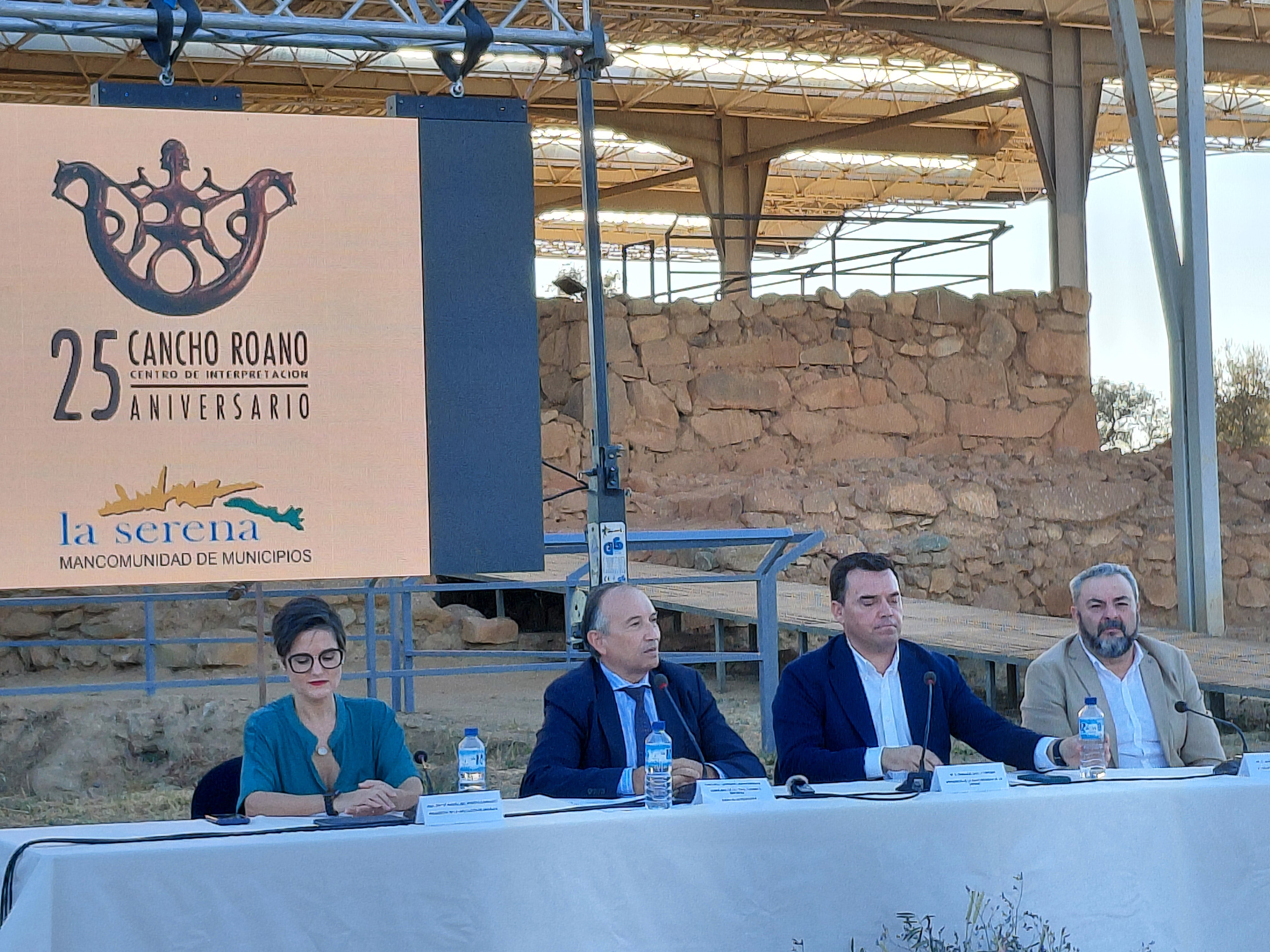 León destaca el potencial del legado tartésico para atraer turismo internacional en el XXV aniversario del Centro de Cancho Roano León destaca el potencial del legado tartésico para atraer turismo internacional en el XXV aniversario del Centro de Cancho Roano