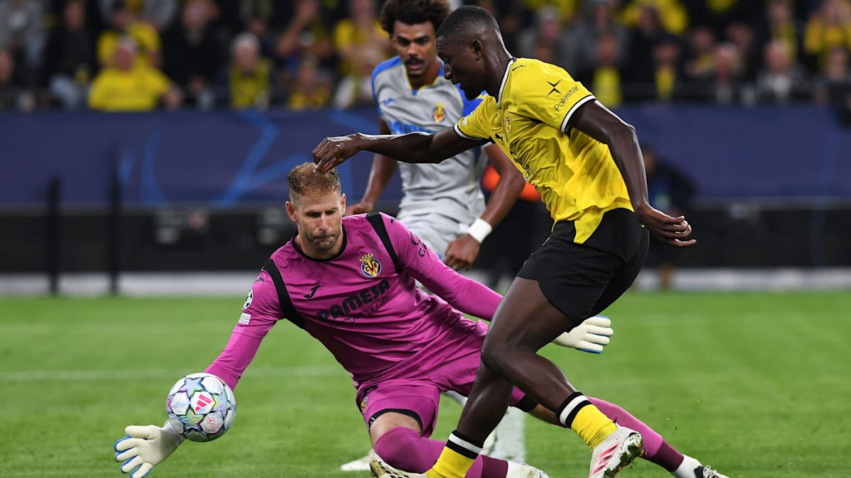 La hora de Gulacsi en el Villarreal La hora de Gulacsi en el Villarreal