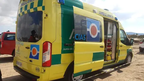 Un hombre muere atropellado en Guillena y la Guardia Civil busca al conductor fugado Un hombre muere atropellado en Guillena y la Guardia Civil busca al conductor fugado