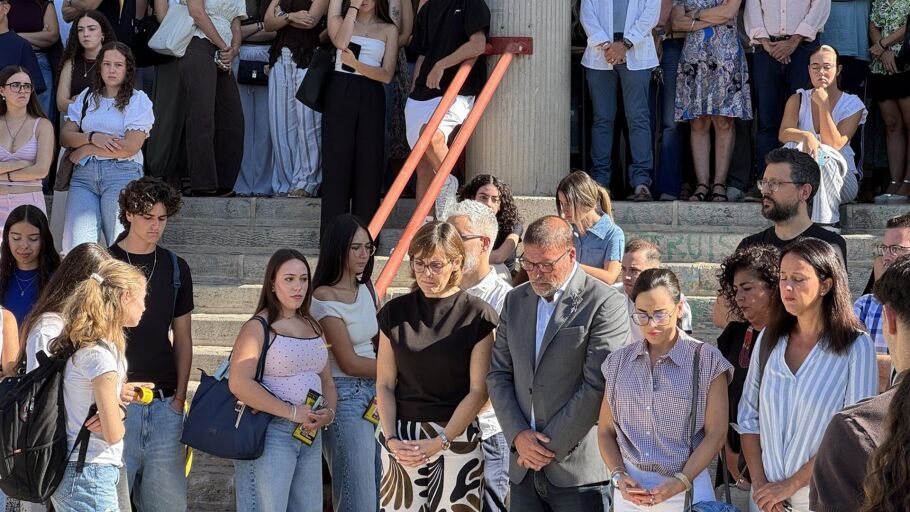 UGR guarda silencio por Claudia, asesinada en M&eacute;xico, y presta atenci&oacute;n psicol&oacute;gica: "No hab&iacute;a pasado algo as&iacute;"
