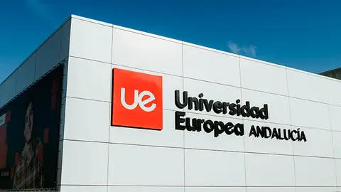 La Universidad Europea de Andalucía inicia el curso con 1.200 estudiantes y consolida su crecimiento en su segundo año La Universidad Europea de Andalucía inicia el curso con 1.200 estudiantes y consolida su crecimiento en su segundo año