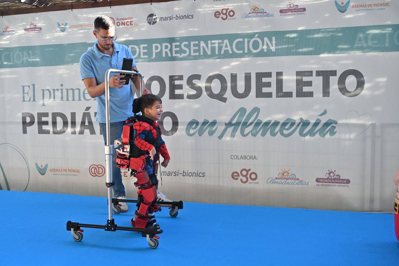 Almería ya cuenta con un exoesqueleto pediátrico para impulsar la rehabilitación infantil Almería ya cuenta con un exoesqueleto pediátrico para impulsar la rehabilitación infantil