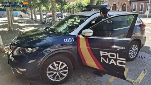 Vehículo de la Policía Nacional .