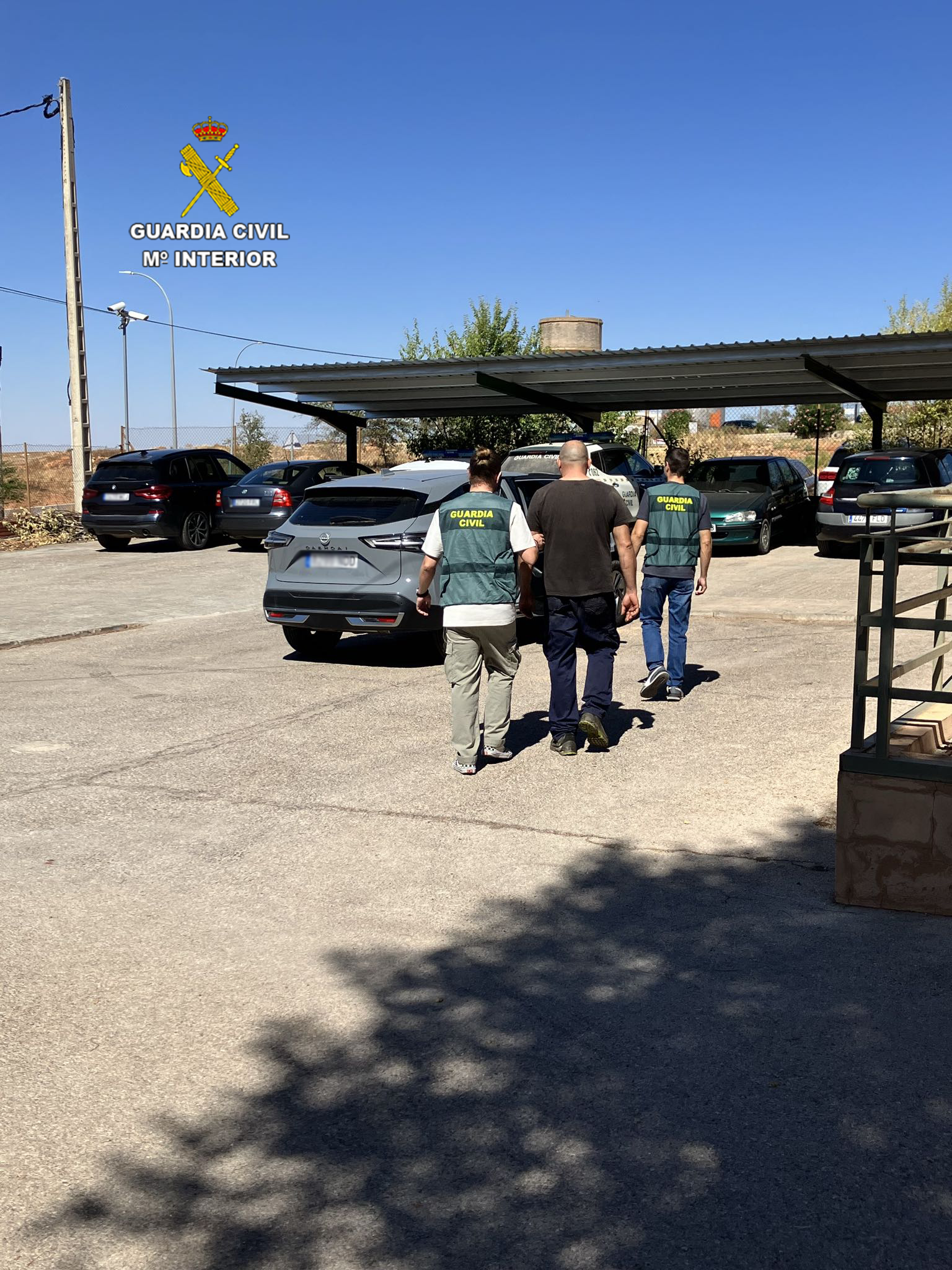 La Guardia Civil detiene a una persona reclamada por las autoridades judiciales de Rumanía La Guardia Civil detiene a una persona reclamada por las autoridades judiciales de Rumanía