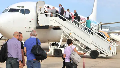 El aeropuerto de Castellón mueve unos 2.000 pasajeros con los vuelos chárter a Cersaie El aeropuerto de Castellón mueve unos 2.000 pasajeros con los vuelos chárter a Cersaie