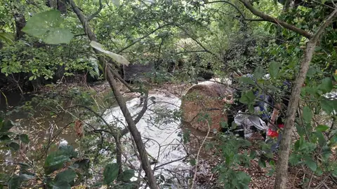 Santiago limita el consumo de agua ante el riesgo de que un vertido de purín llegue al Tambre Santiago limita el consumo de agua ante el riesgo de que un vertido de purín llegue al Tambre