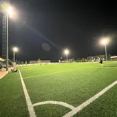 El Ayuntamiento recupera la iluminación del Polideportivo de La Murada con la reposición del cableado sustraído en agosto El Ayuntamiento recupera la iluminación del Polideportivo de La Murada con la reposición del cableado sustraído en agosto
