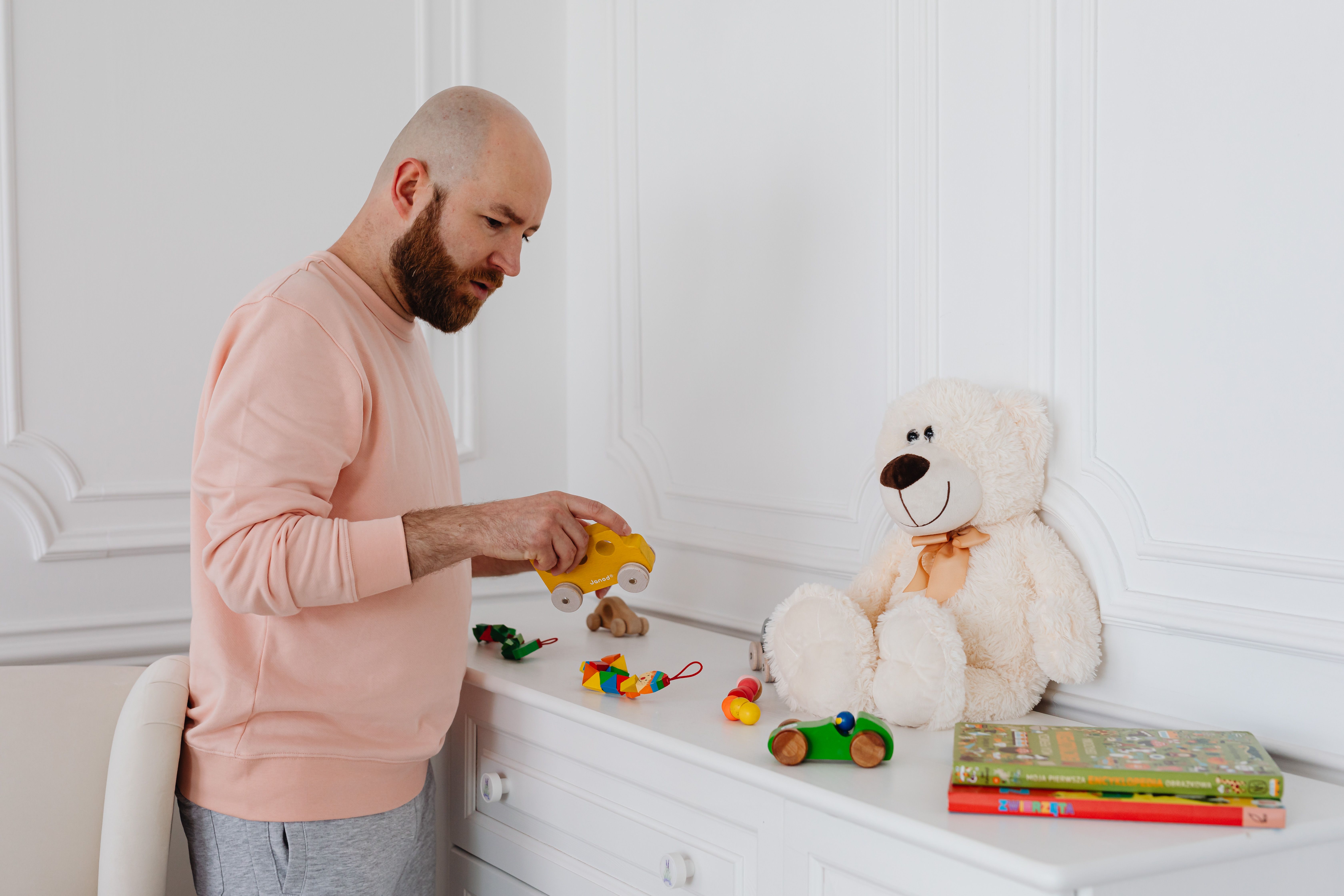 Los modernitos: El miedo a que la IA nos extermine al amor por los juguetes viejunos Los modernitos: El miedo a que la IA nos extermine al amor por los juguetes viejunos
