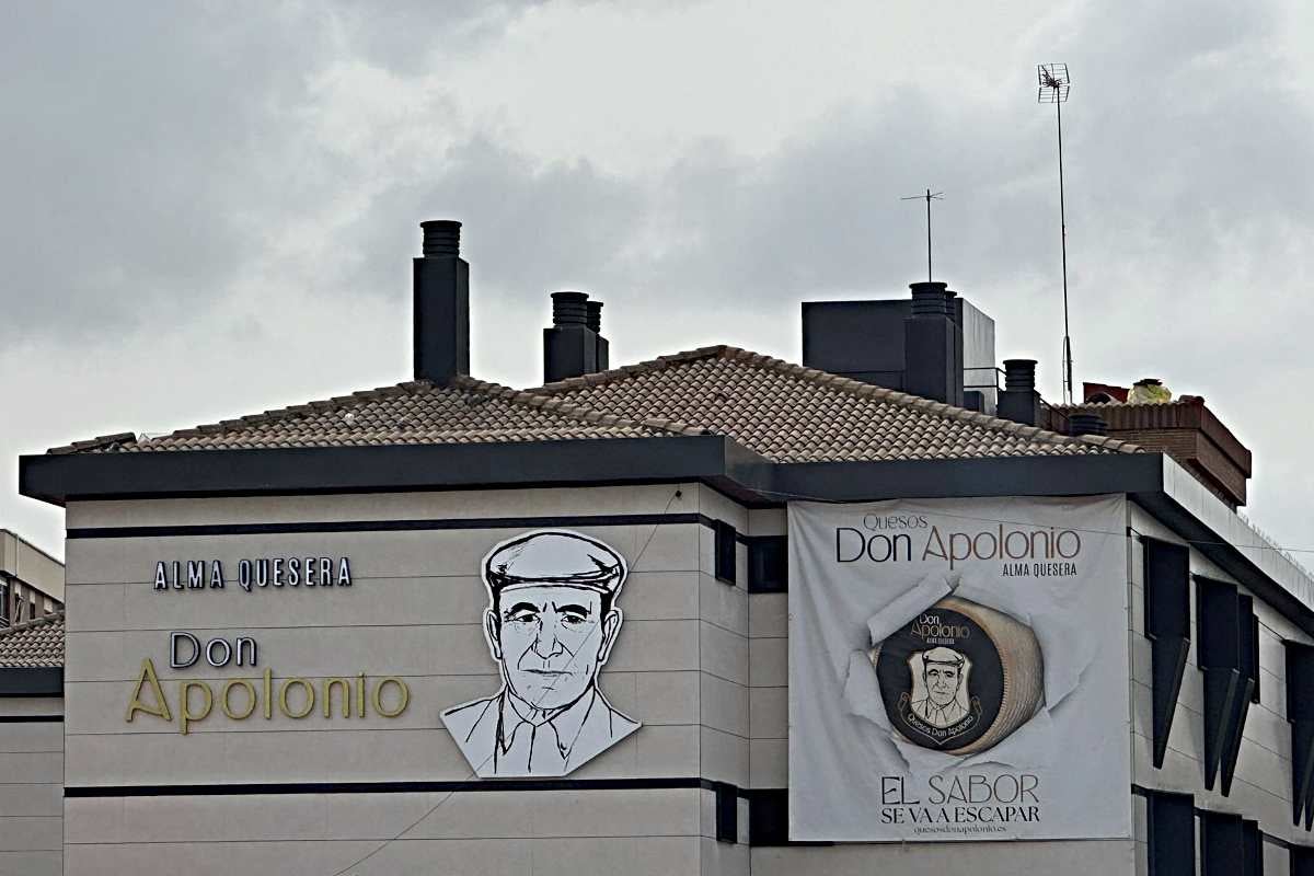 El 18 de septiembre abrirá sus puertas "Alma Quesera" en Ciudad Real tras una inversión de 3 millones de euros El 18 de septiembre abrirá sus puertas "Alma Quesera" en Ciudad Real tras una inversión de 3 millones de euros
