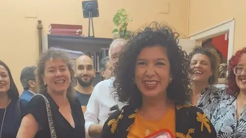 Silvia González es la única candidatura que ha superado el mínimo de avales exigido en el proceso de primarias del PSOE de Badajoz Silvia González es la única candidatura que ha superado el mínimo de avales exigido en el proceso de primarias del PSOE de Badajoz