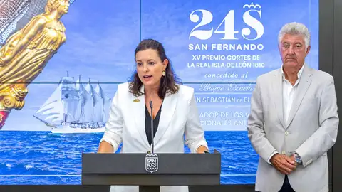 La alcaldesa de San Fernando, Patricia Cavada y el presidente de ACOSAFE, Manuel Luna La alcaldesa de San Fernando, Patricia Cavada y el presidente de ACOSAFE, Manuel Luna