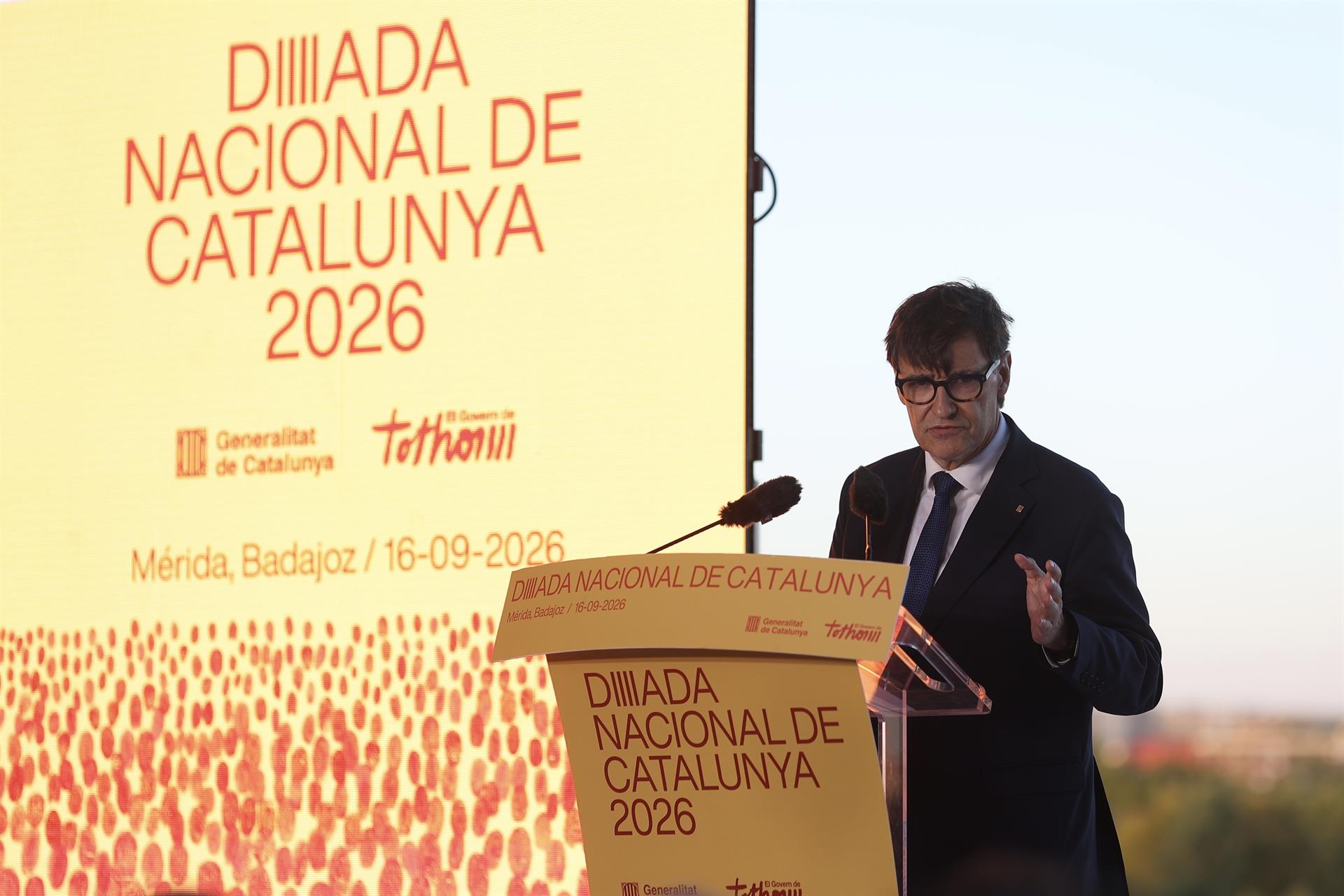 Illa aboga por una "nueva etapa de fraternidad" entre Cataluña y Extremadura para "progresar en beneficio mutuo" Illa aboga por una "nueva etapa de fraternidad" entre Cataluña y Extremadura para "progresar en beneficio mutuo"