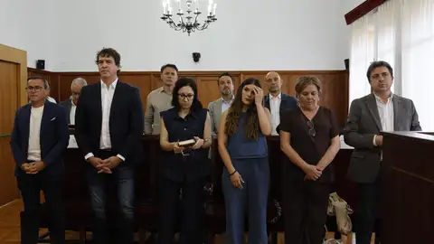La Audiencia de Badajoz aclara que las condenas en el caso David Sánchez supone la privación de los cargos que tenían La Audiencia de Badajoz aclara que las condenas en el caso David Sánchez supone la privación de los cargos que tenían