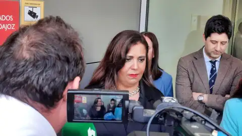 La jueza Biedma, que investigó al hermano de Sánchez, pide ser acusación en el 'caso Leire' por perjuicios graves La jueza Biedma, que investigó al hermano de Sánchez, pide ser acusación en el 'caso Leire' por perjuicios graves