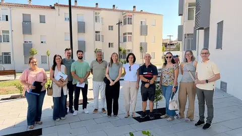 La Junta de Extremadura invierte más de 829.000 euros en la rehabilitación energética de 40 viviendas públicas en Miajadas La Junta de Extremadura invierte más de 829.000 euros en la rehabilitación energética de 40 viviendas públicas en Miajadas