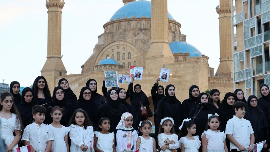 Ceremonia en recuerdo de los niños muertos en los ataques israelíes desde septiembre de 2024, con motivo del aniversario y bajo el lema «Septiembre, el mes más mortífero para los niños del Líbano», en la Plaza de los Mártires de Beirut, Líbano, el 23 de septiembre de 2026.