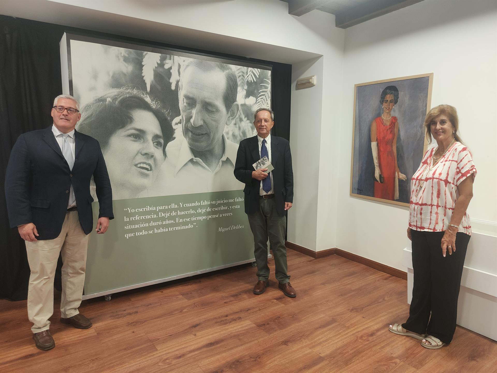 La Fundación Mercedes Calles expone en Cáceres objetos personales de Miguel Delibes en homenaje a su mujer La Fundación Mercedes Calles expone en Cáceres objetos personales de Miguel Delibes en homenaje a su mujer