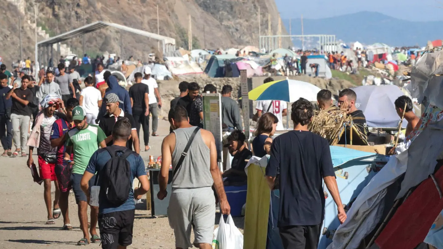 Vista de la playa del Trampolín de Ceuta, este miércoles 23 de septiembre Vista de la playa del Trampolín de Ceuta, este miércoles 23 de septiembre