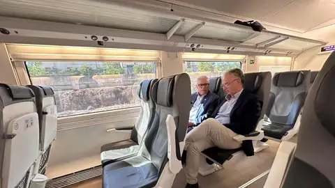 La Delegación del Gobierno y la UEx ponen en valor el tren como alternativa de movilidad para la comunidad universitaria La Delegación del Gobierno y la UEx ponen en valor el tren como alternativa de movilidad para la comunidad universitaria