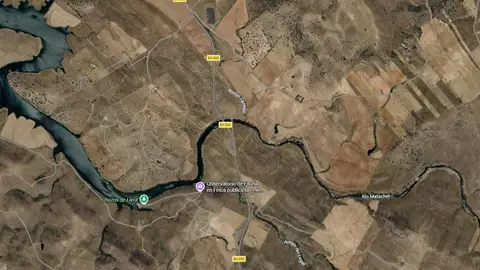 Un tramo de la BA-080 de Hornachos a Llera se corta al tráfico hasta finales de octubre para reparar daños por la lluvia Un tramo de la BA-080 de Hornachos a Llera se corta al tráfico hasta finales de octubre para reparar daños por la lluvia