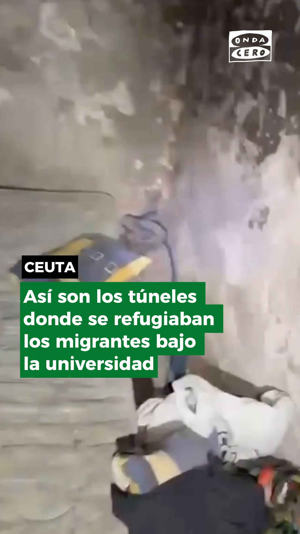 El asentamiento oculto bajo la universidad en Ceuta: así son los túneles donde se refugiaban los migrantes El asentamiento oculto bajo la universidad en Ceuta: así son los túneles donde se refugiaban los migrantes