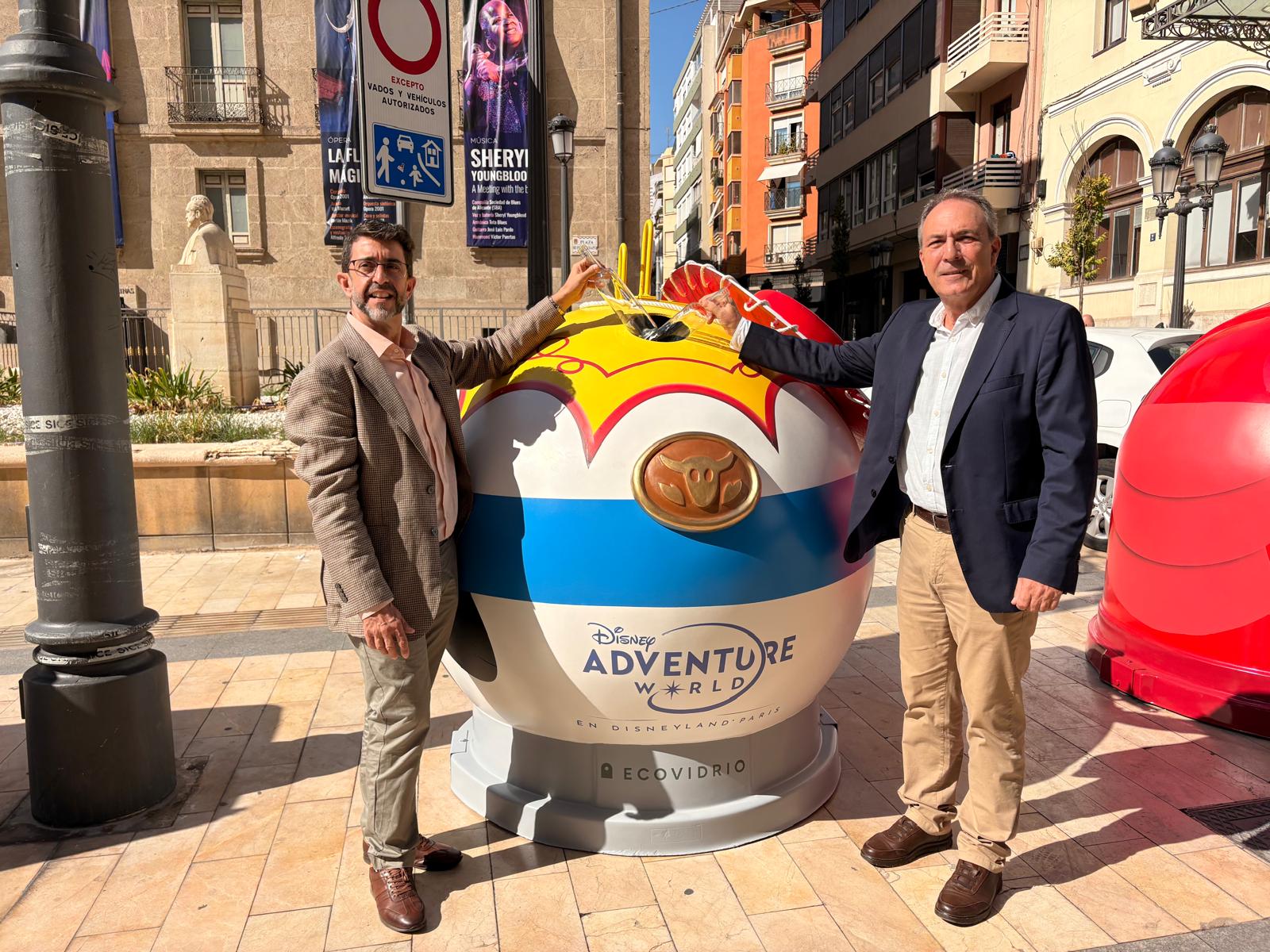 Ecovidrio sortea un viaje a Disneyland Paris y otros premios por reciclar vidrio en Alicante Ecovidrio sortea un viaje a Disneyland Paris y otros premios por reciclar vidrio en Alicante