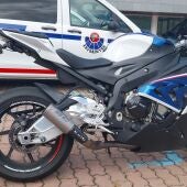 Investigados dos motociclistas que colgaban vídeos en redes sociales con maniobras de conducción temeraria