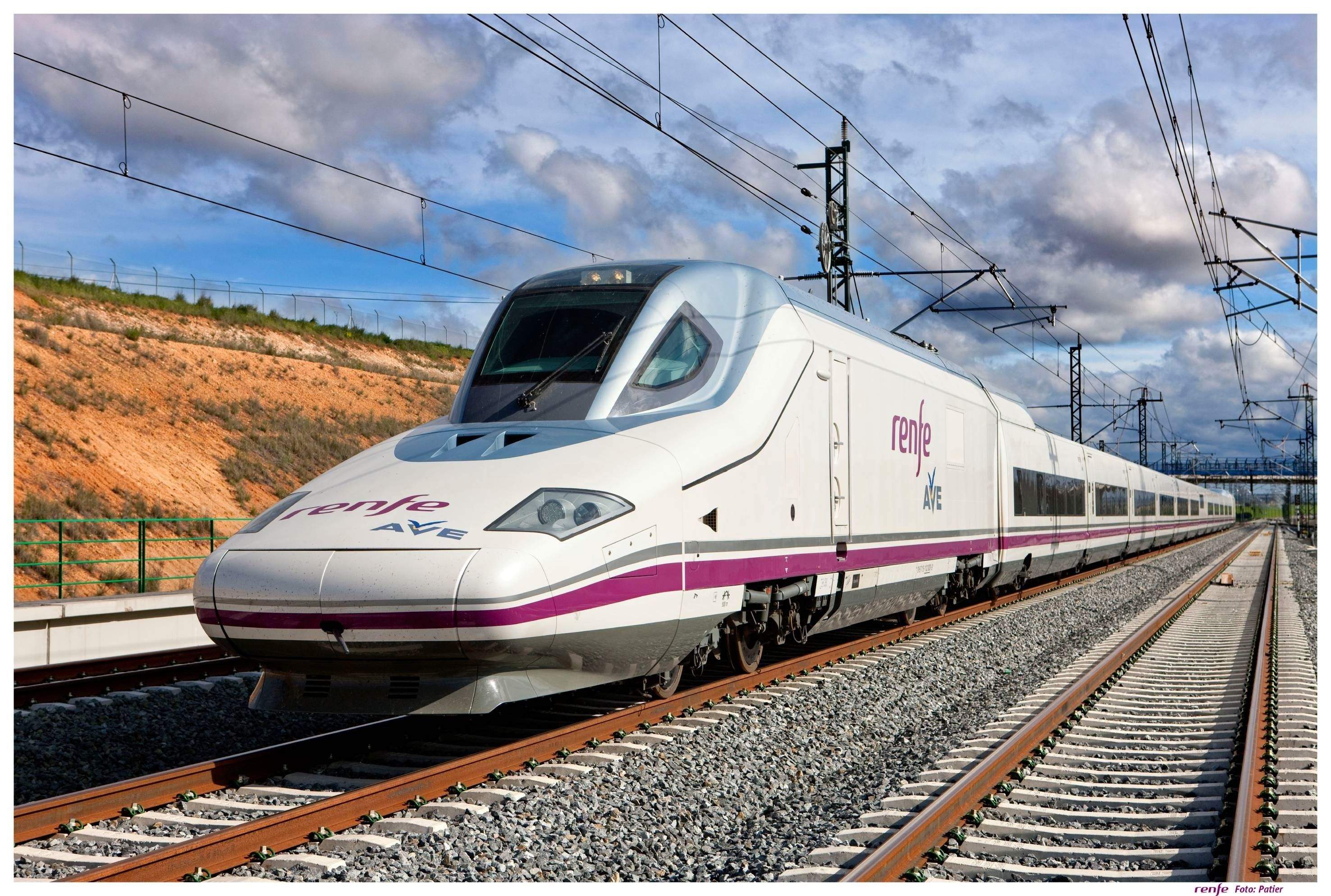 Renfe estrena en Málaga el Curso de Experto en Operaciones Ferroviarias Renfe estrena en Málaga el Curso de Experto en Operaciones Ferroviarias