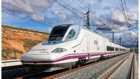 Renfe estrena en Málaga el Curso de Experto en Operaciones Ferroviarias Renfe estrena en Málaga el Curso de Experto en Operaciones Ferroviarias