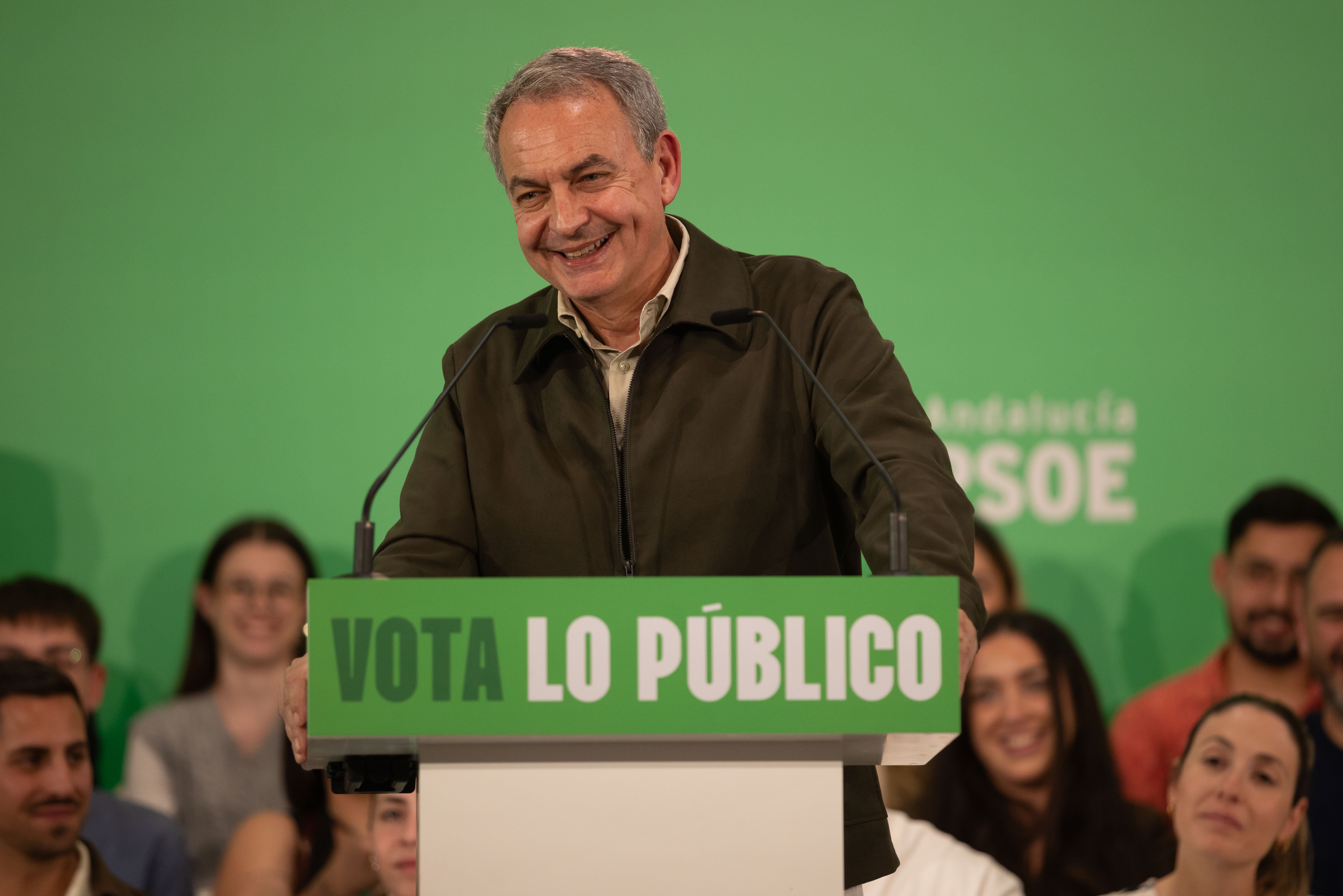 José Luis Rodríguez Zapatero, en un discurso en Huelva José Luis Rodríguez Zapatero, en un discurso en Huelva