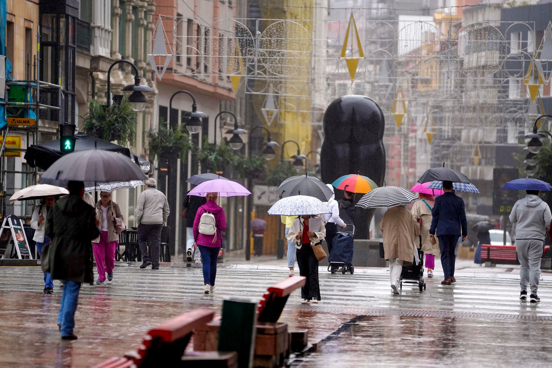 Llega un cambio radical en el tiempo: adiós al calor para una bajada de temperaturas con lluvias en estas zonas Llega un cambio radical en el tiempo: adiós al calor para una bajada de temperaturas con lluvias en estas zonas