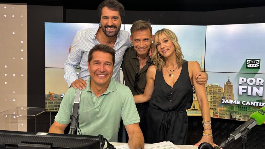 Rebeca Mar&iacute;n, Daniel Ram&iacute;rez y Pablo Pombo