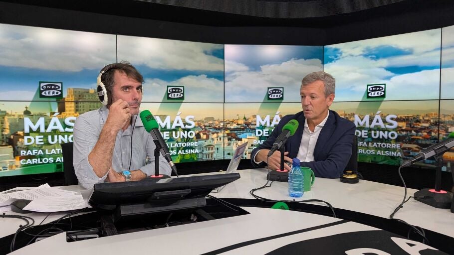 Alfonso Rueda en la entrevista con Rafa Latorre