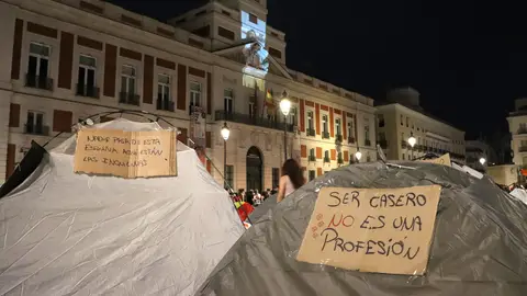 Imagen de la acampada en la Puerta del Sol Imagen de la acampada en la Puerta del Sol