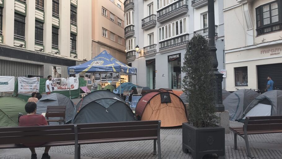La acampada de la Plaza del Palillero