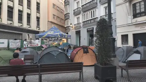 La acampada de la Plaza del Palillero La acampada de la Plaza del Palillero